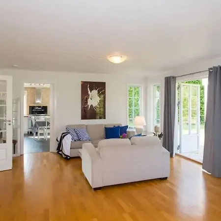 Spectacular Nature Experience At Norway's Southern Point! Villa