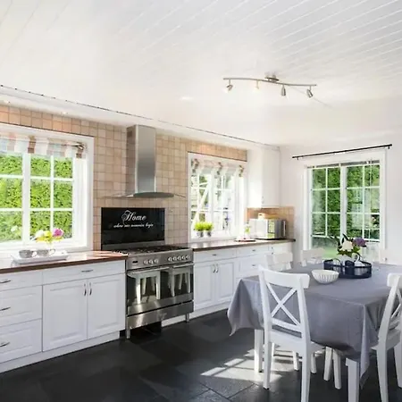 Spectacular Nature Experience At Norway's Southern Point! Villa *