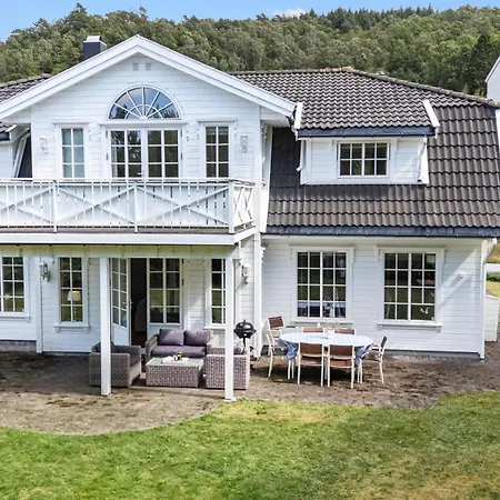 Spectacular Nature Experience At Norway's Southern Point! Villa Svenevik
